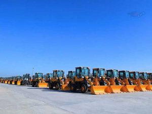 A-shipment-is-ready-to-be-loaded-wheel loader